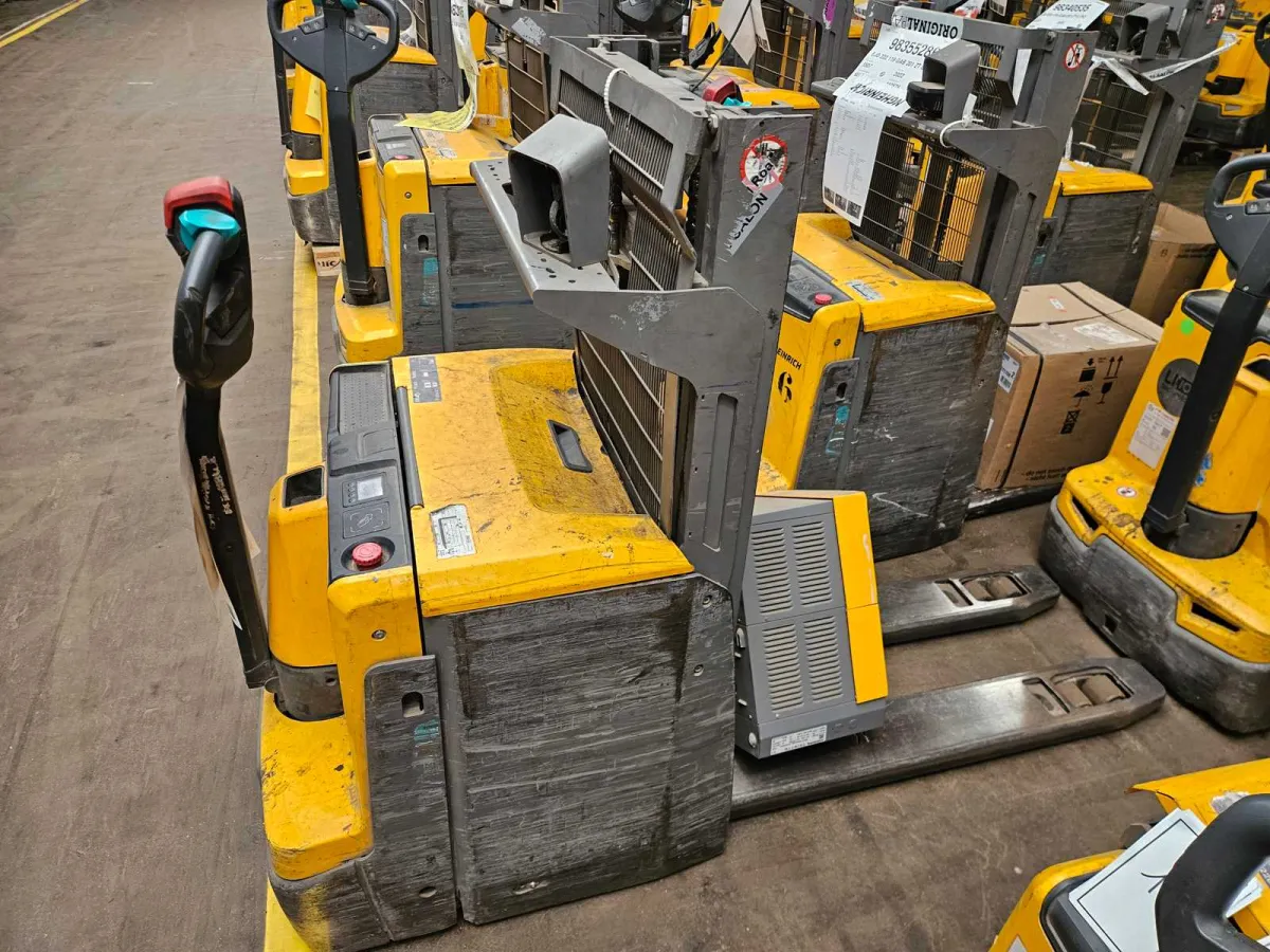 Jungheinrich - 2021 - EJD 222 119 GAB 201 ZT LI PC - Elektrischer Stacker