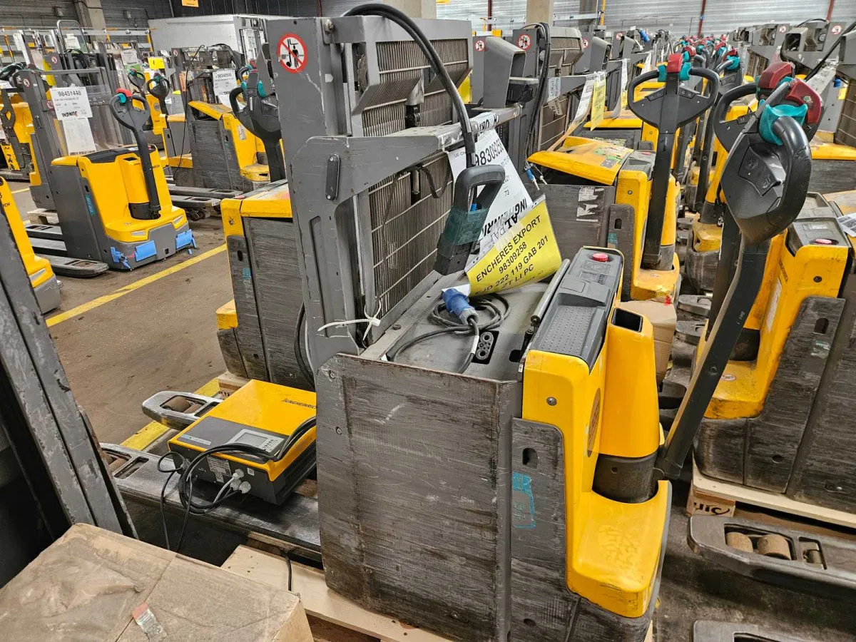 Jungheinrich - 2021 - EJD 222 119 GAB 201 ZT LI PC - Elektrischer Stacker
