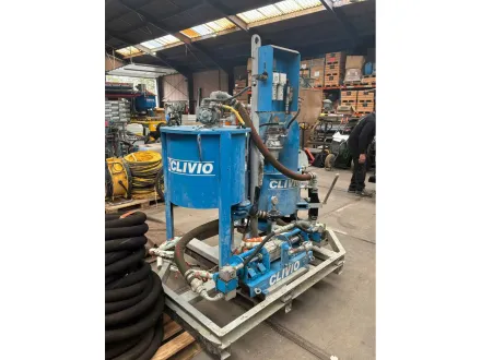 2015 Clivio FM130 Spritzmaschine – RESALE