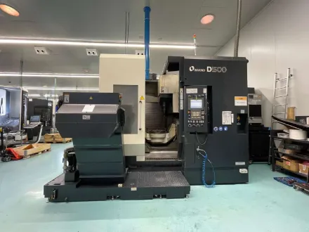 Makino D500 5-Achs-Bearbeitungszentrum – RESALE