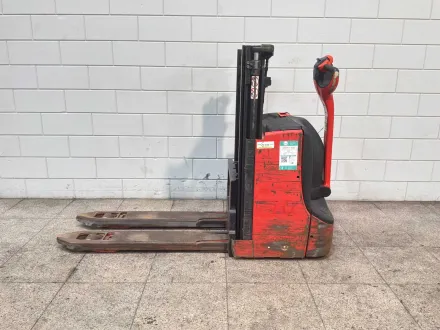 Linde - 2016 - D08 - Stacker – RESALE