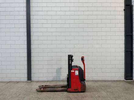 Linde - 2017 - D08 - Stacker – RESALE
