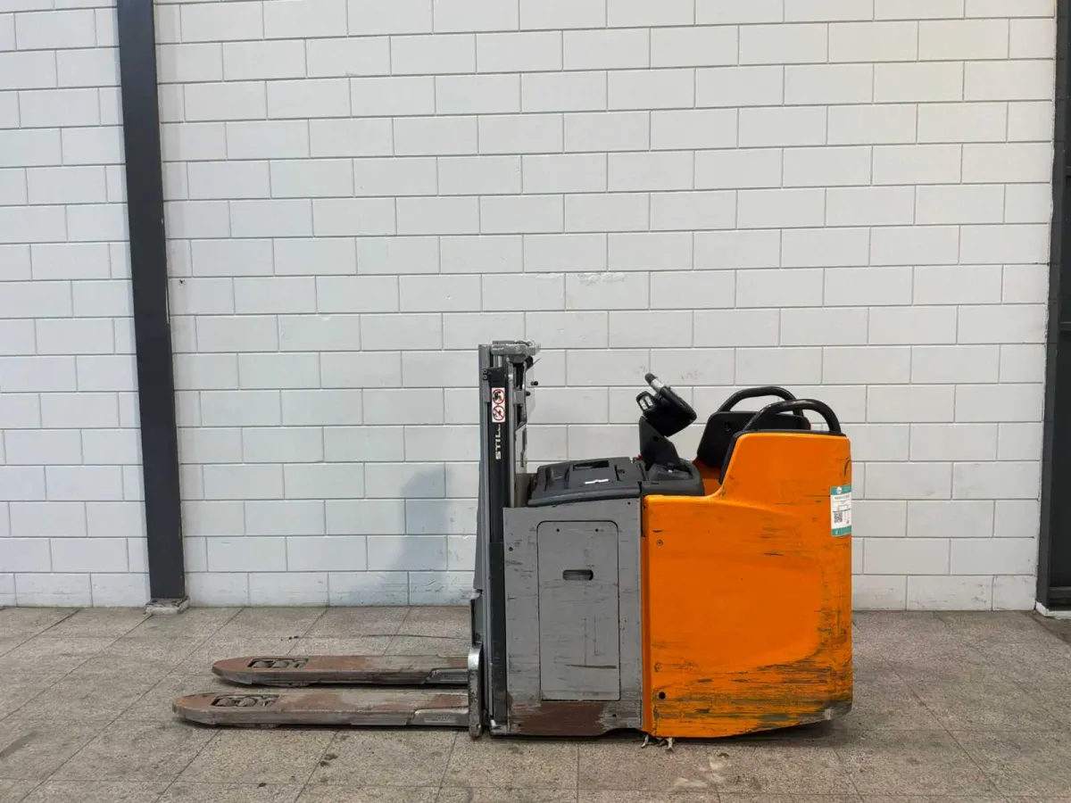 Still - 2020 - EXD-S20 - Stacker