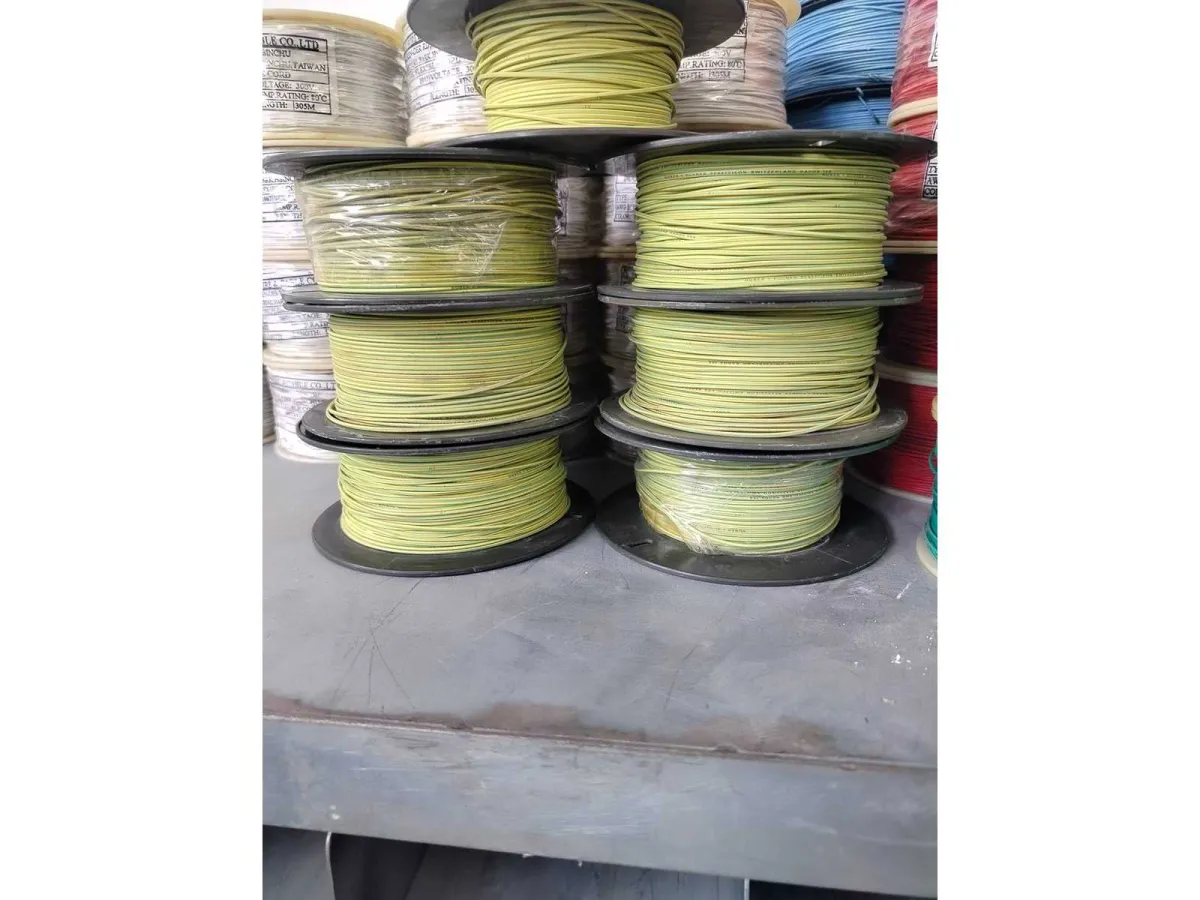 AWG 30 AWG 30 Kabel grün