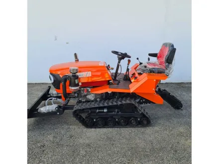 Raupentraktor mit Zubehör – RESALE