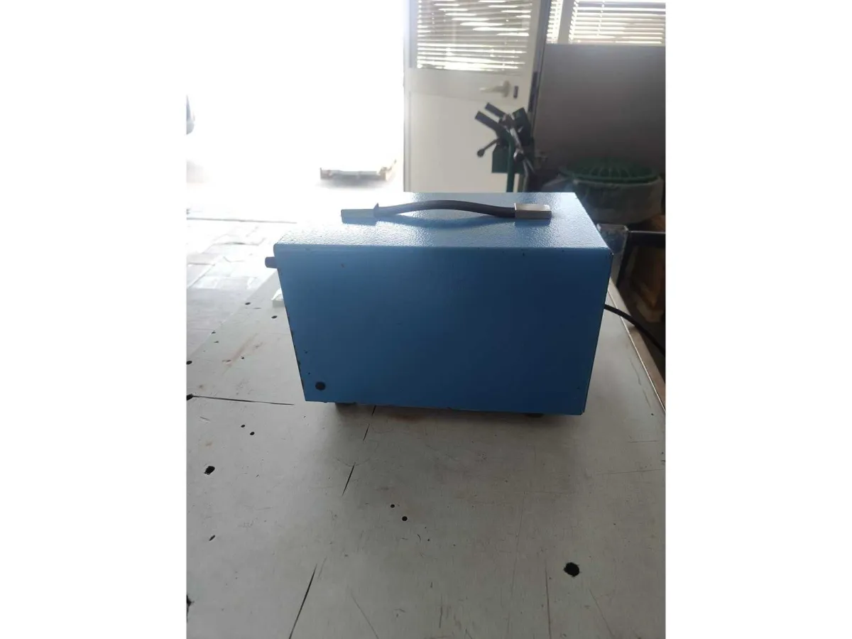 ZF AI 01 Arbeitsplatten-Row-Stripper