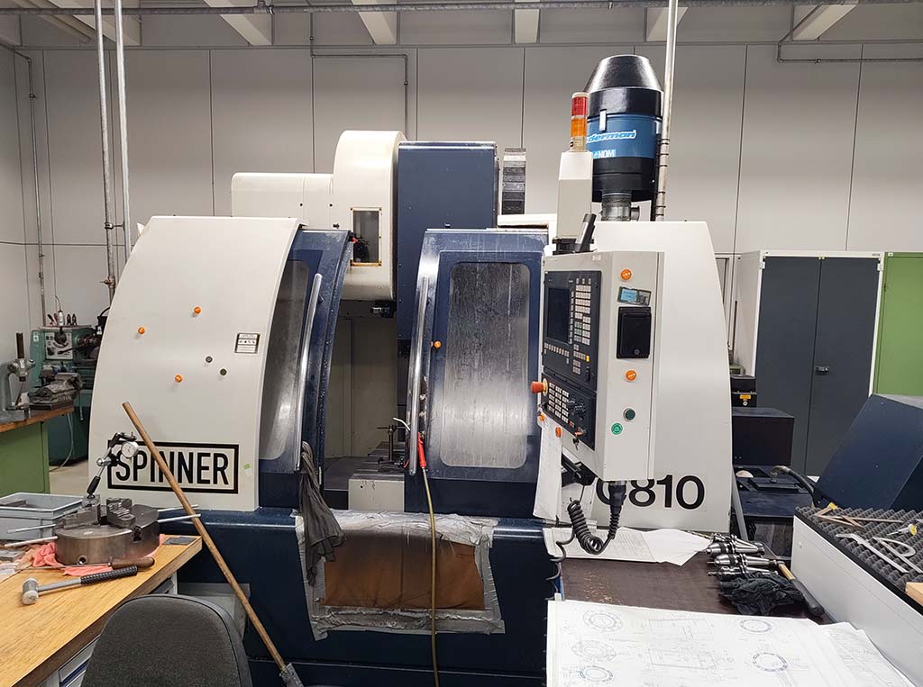 Spinner VC810-II CNC Kompakt-Bearbeitungszentrum