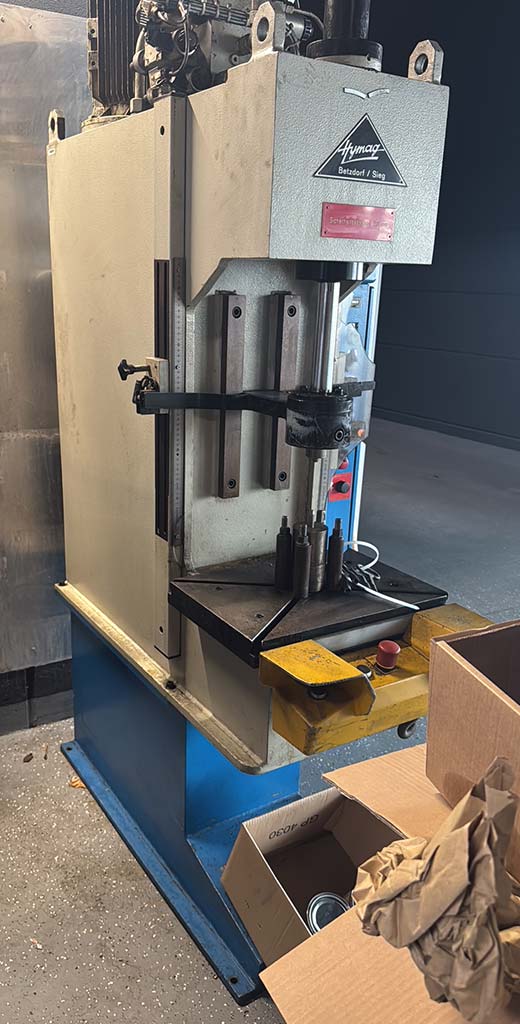 Hymag HE 6 TME SO 6 Hydraulische Einständerpresse