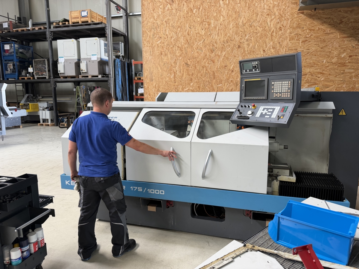 KELLENBERGER KEL-VISTA UR-175-1000 Rundschleifmaschine - Universal