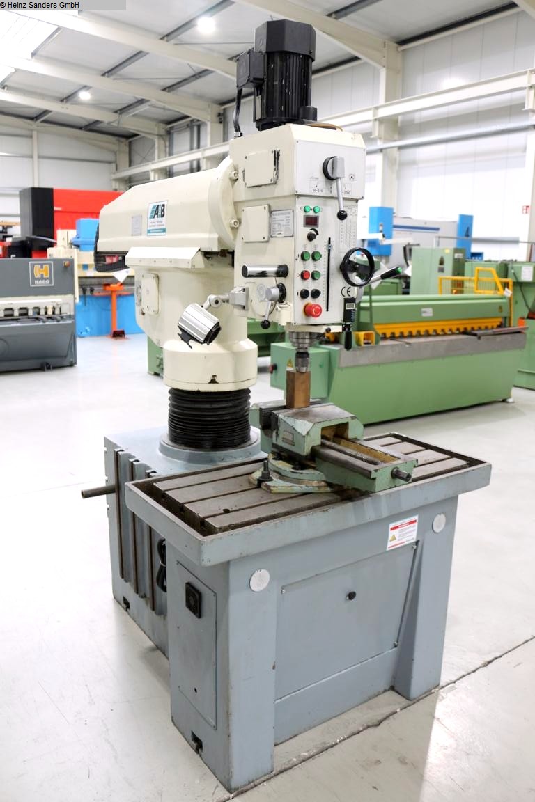 V-Trade ZX 3840 Schnellradialbohrmaschine