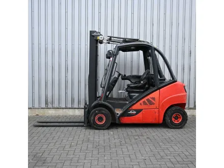 Linde H25D-02 Diesel-Gabelstapler – RESALE