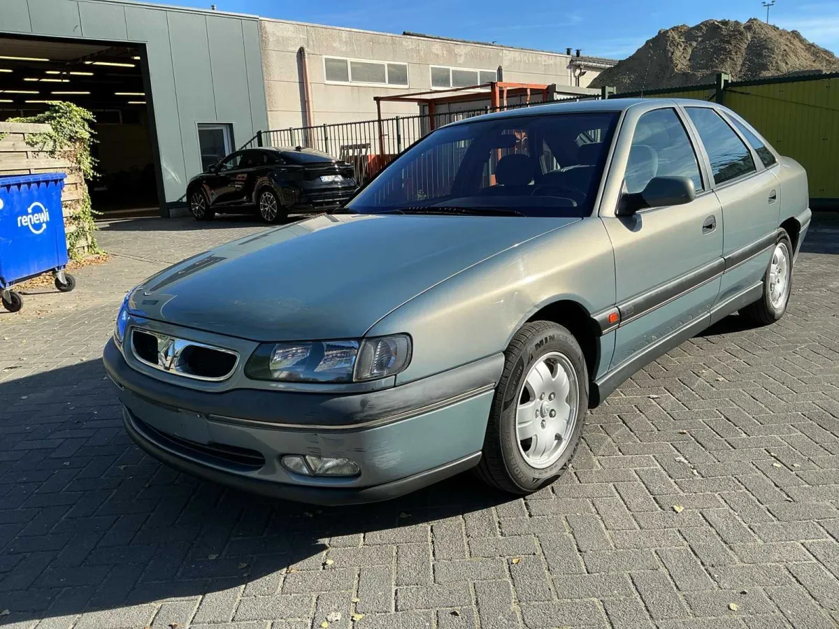 Renault - 1999 - Safrane - Safrane - Auto