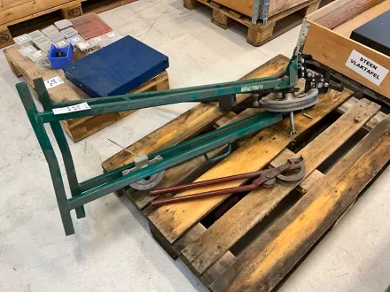 Rohr- und Rohrbieger (2x) – RESALE