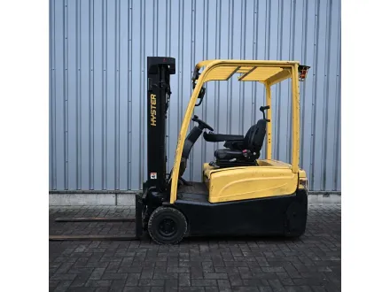 Hyster J1.6XNT LWB Elektro-Gabelstapler – RESALE