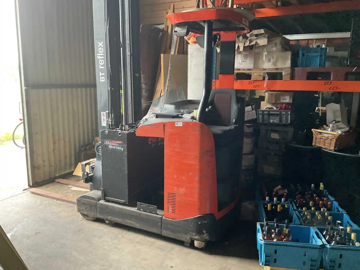BT - 2015 - RRE140 - Gabelstapler