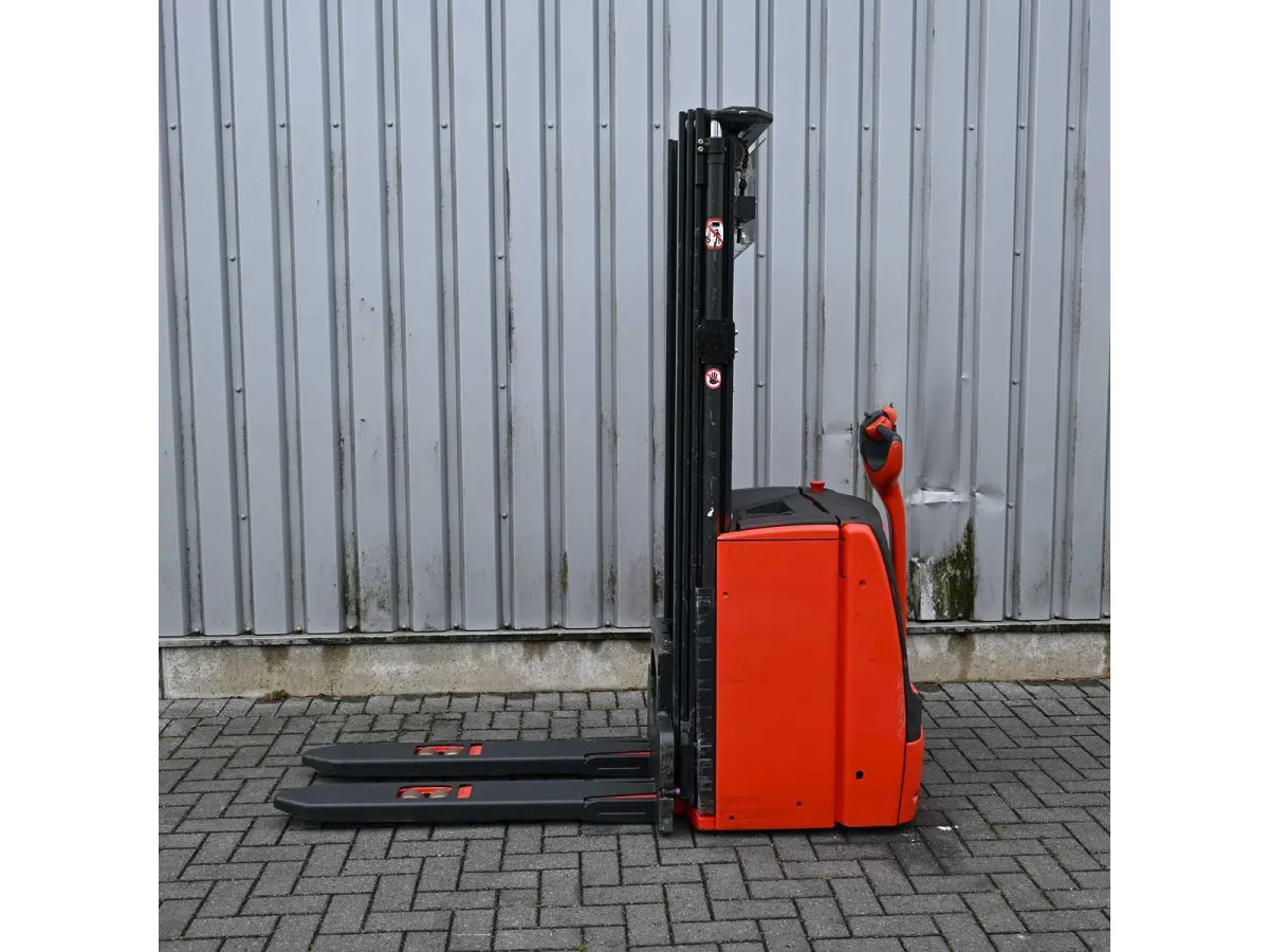 Linde L14 Elektrischer Stacker
