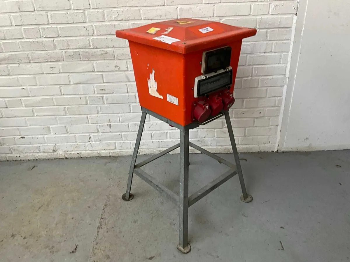 Jäger Direkt Quatro Bauanschlusskasten