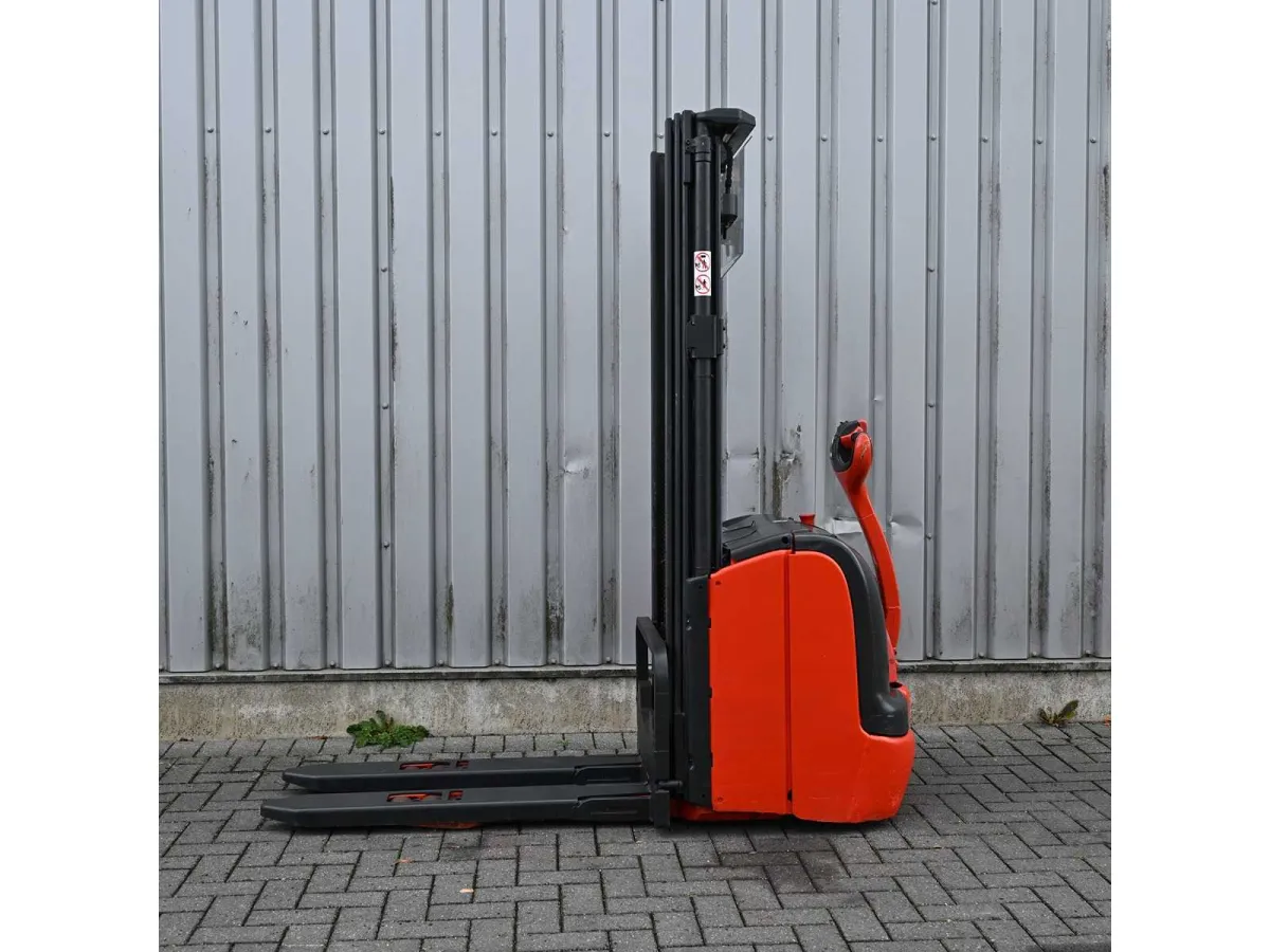 Linde L14 Elektrischer Stacker