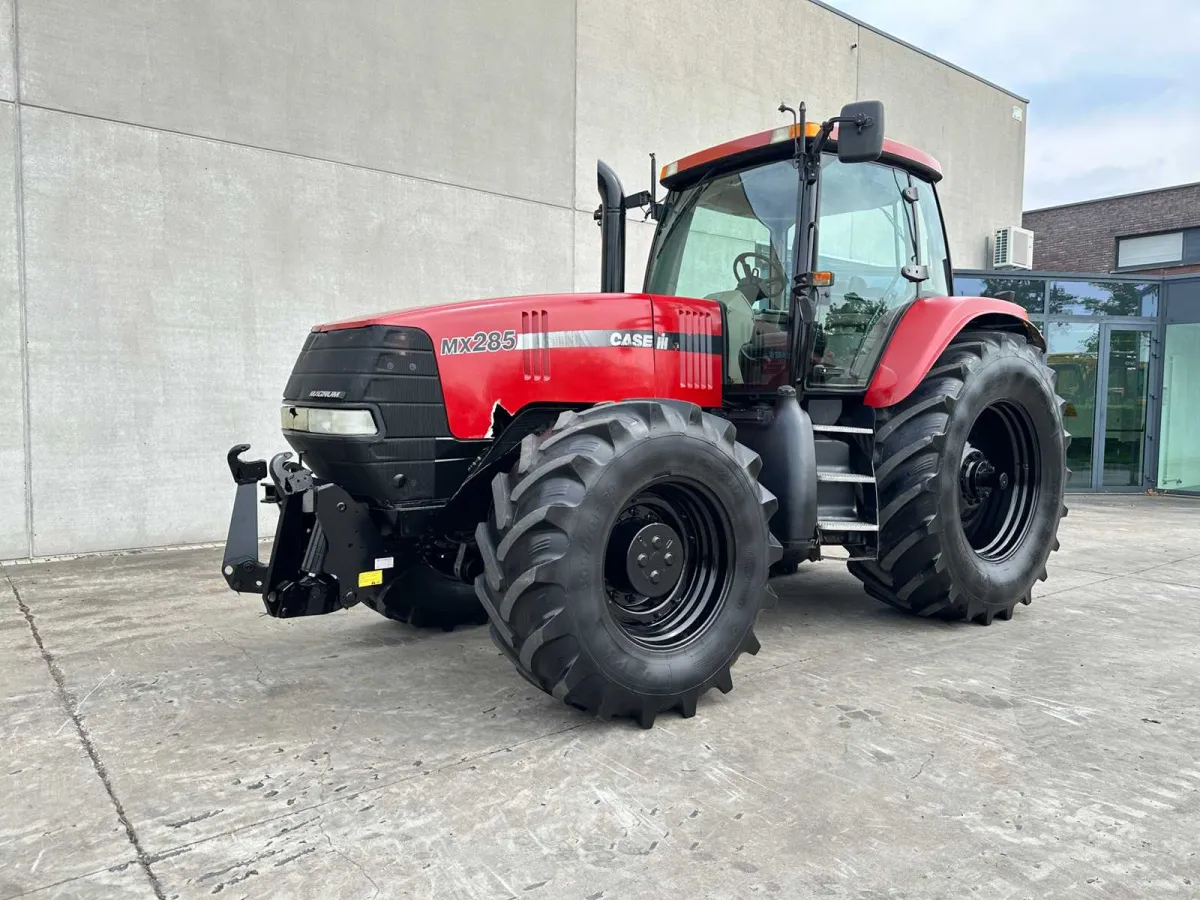 Gehäuse - 2004 - Magnum 285 IH - Allradantrieb für den Landtraktor