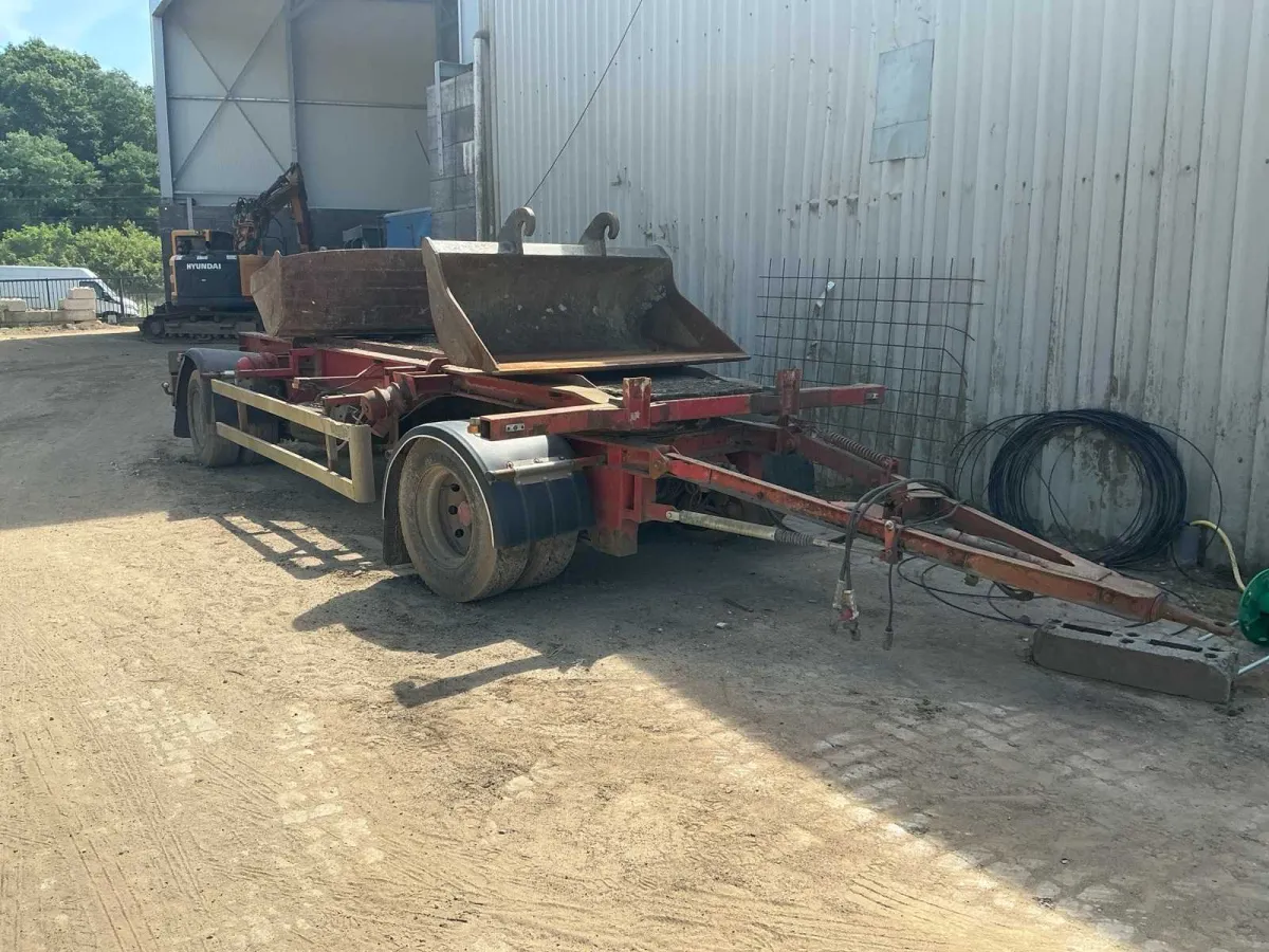 LAG LA-2-20 KHSL Container Sattellieger
