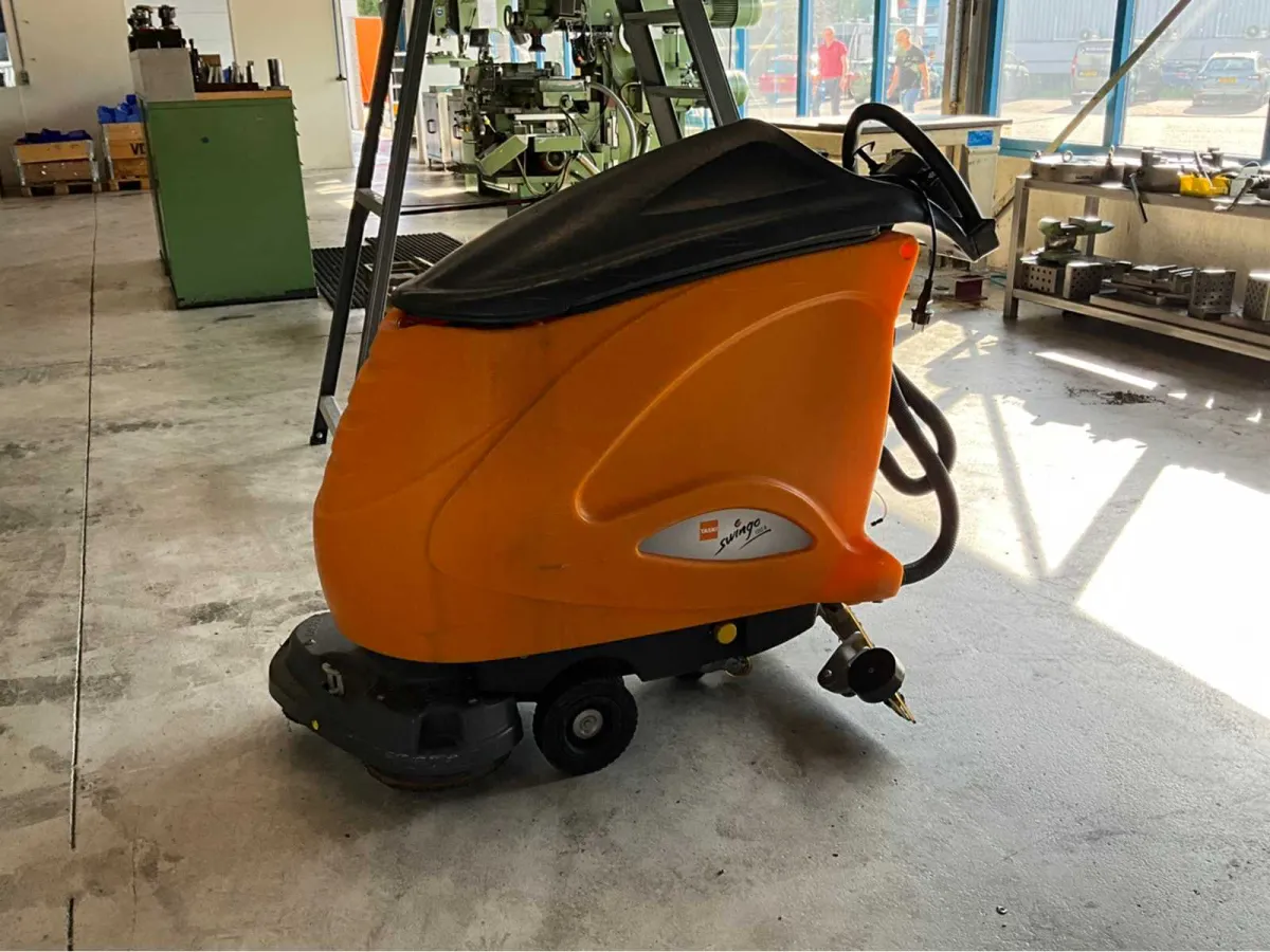 23 Swingo 1255 B CO1255.1 Schrubber-Trockner
