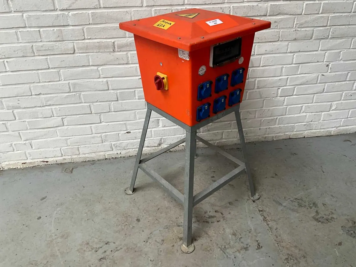 2017 Jäger Direkt Quatro Bauanschlusskasten