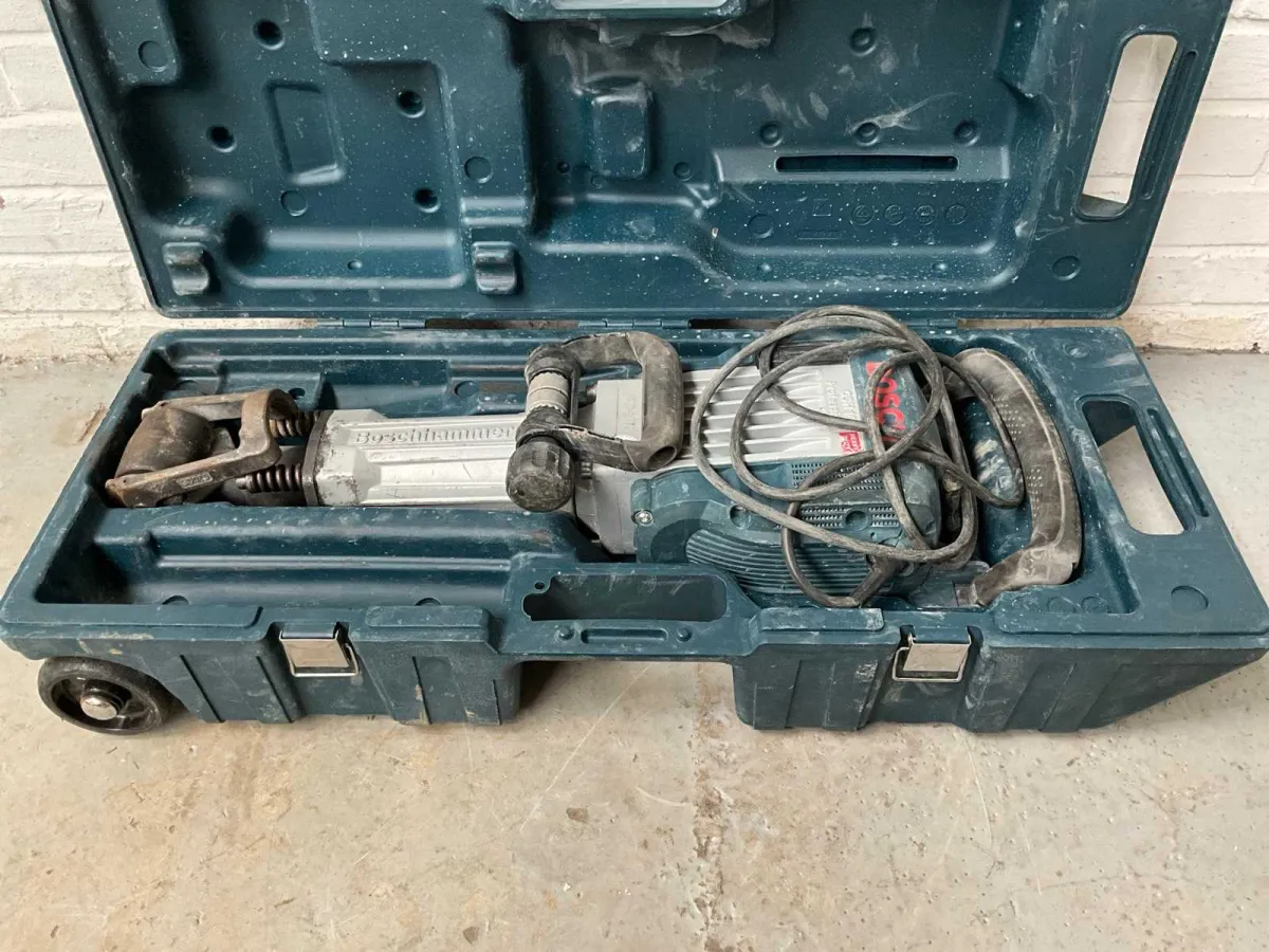 2020 Bosch GSH 16 Stemmhammer