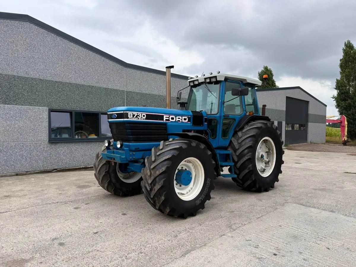 Ford - 1990 - 8730 DT - Allradantrieb für den Landwagen