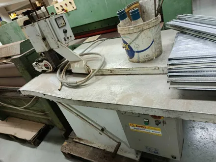 Mario Villa - F50 - Furnier-Spleißmaschine – RESALE