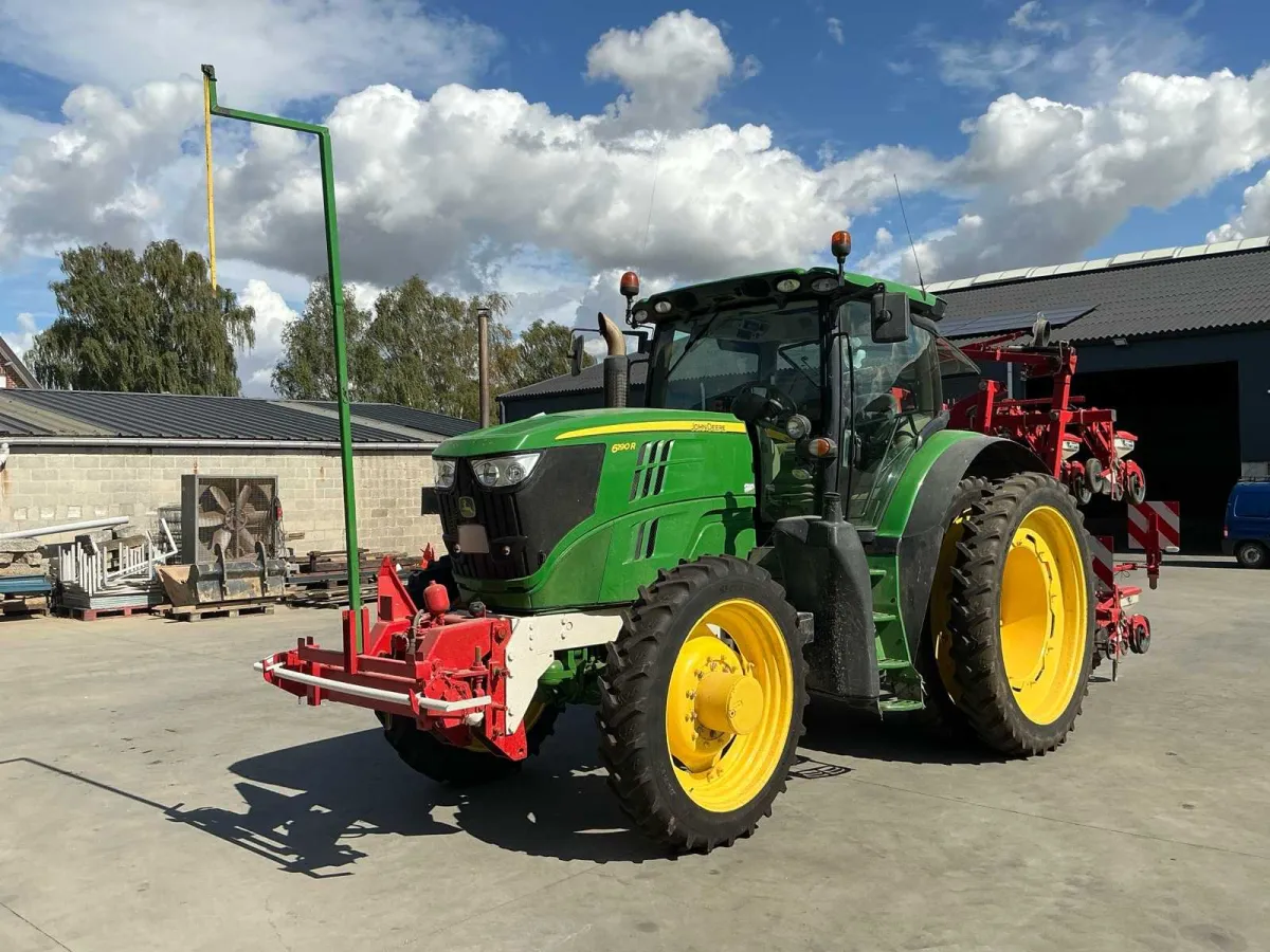 2014 John Deere 6190R Allradantrieb Farmtraktor