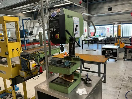 Flott M2 ST Industrietischbohrmaschine – RESALE