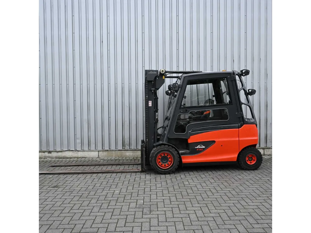 Linde E50HL Elektrogabelstapler