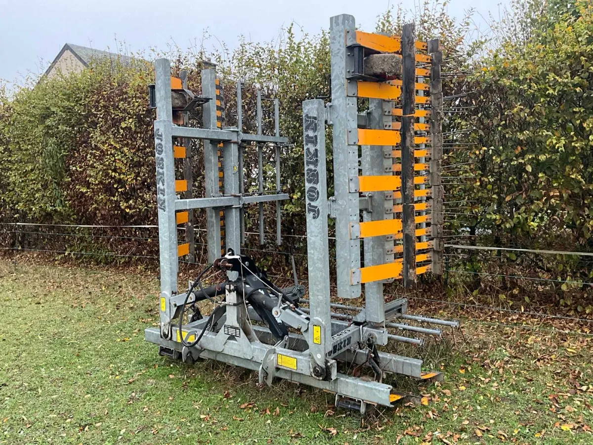 2005 Joskin EB600R5S Meadow Harrow