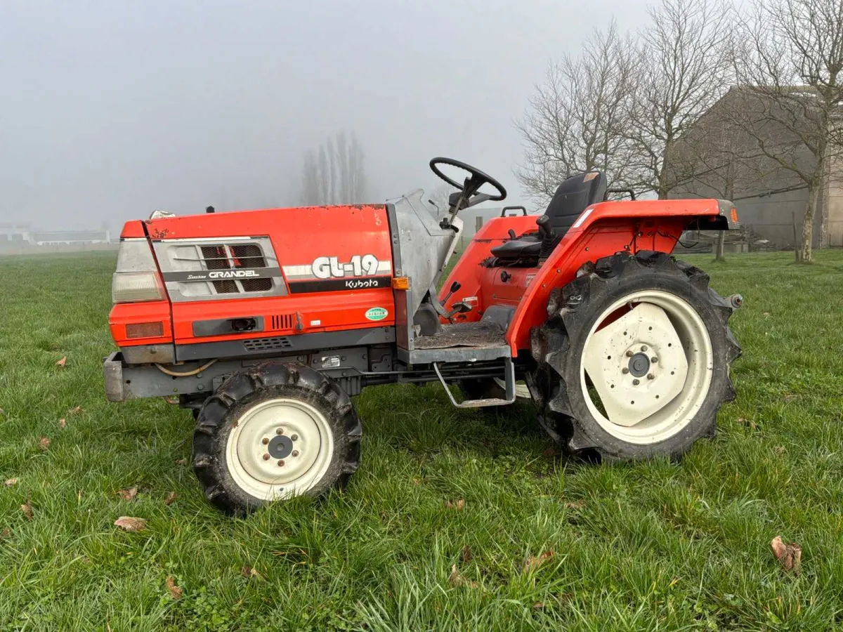 Kubota Grandel Mini-Traktor