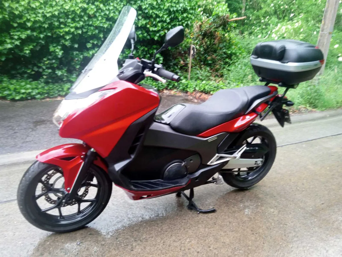2015 Honda Integra 750 Motorrad