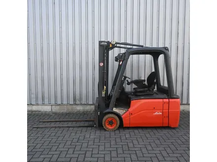 Linde E16L-01 Elektro-Gabelstapler – RESALE