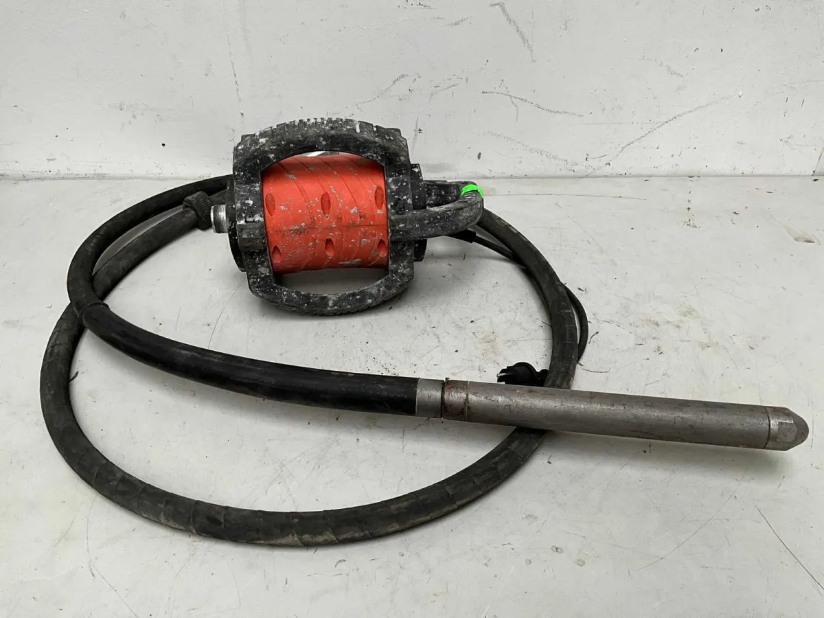 Enarco B2008 + TDX3M Beton-Innenrüttler
