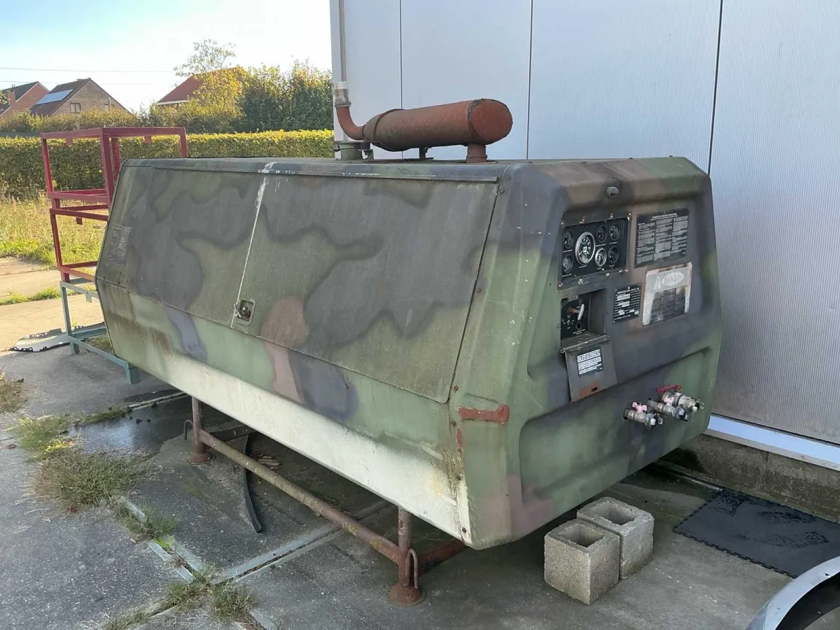 Ingersoll-Rand Co P-250-W-D-M-H268 Deutz Dieselmotor Luftkompressor