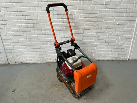 2017 Belle FC3612E Plattenverdichter – RESALE