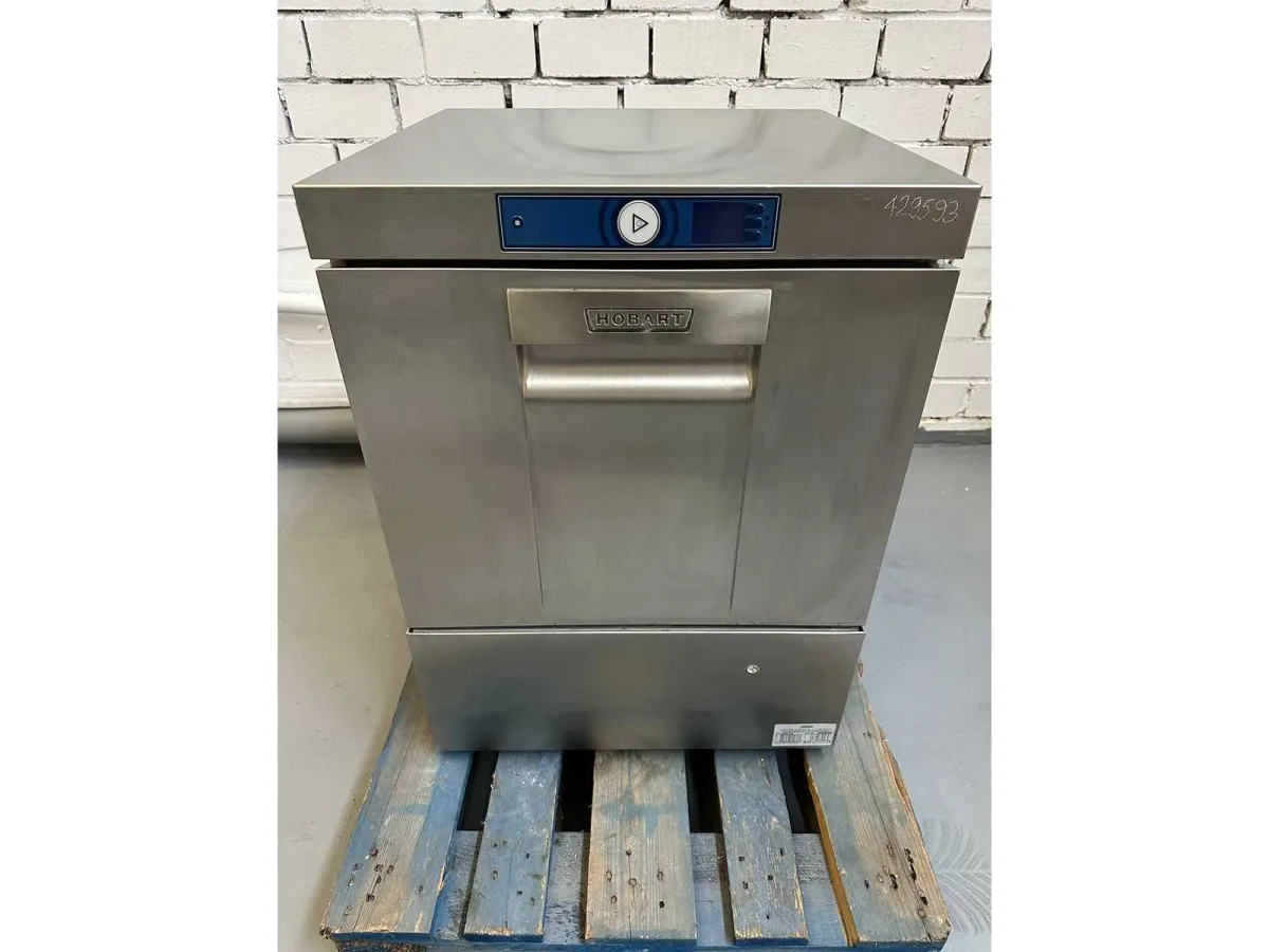 Hobart PROFI GXS-11A – Gläserspülmaschine mit Wasserenthärtung, 400 V