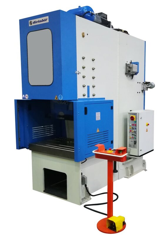 HESSE by DIRINLER CDCS 1600 P81 Exzenterpressen - Einständer