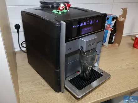 Kaffeevollautomat SIEMENS EQ6 Plus S100 – RESALE