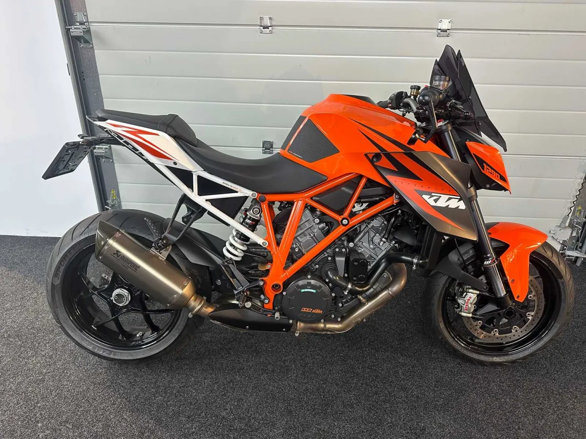 2016 KTM 1290 SuperDuke R ABS Motorrad