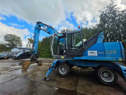 2009 Terex Fuchs MHL 320 Materialbearbeiter – RESALE