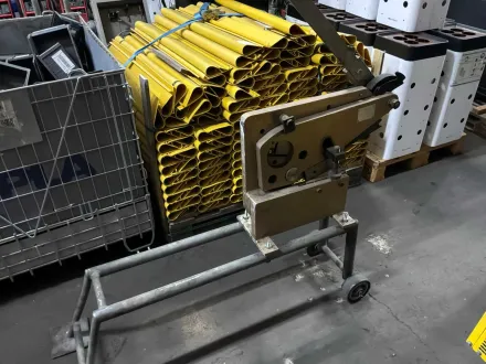 Mauersberger Maschinenfabrik Sc D H10 Blechschere Winkel Rund – RESALE