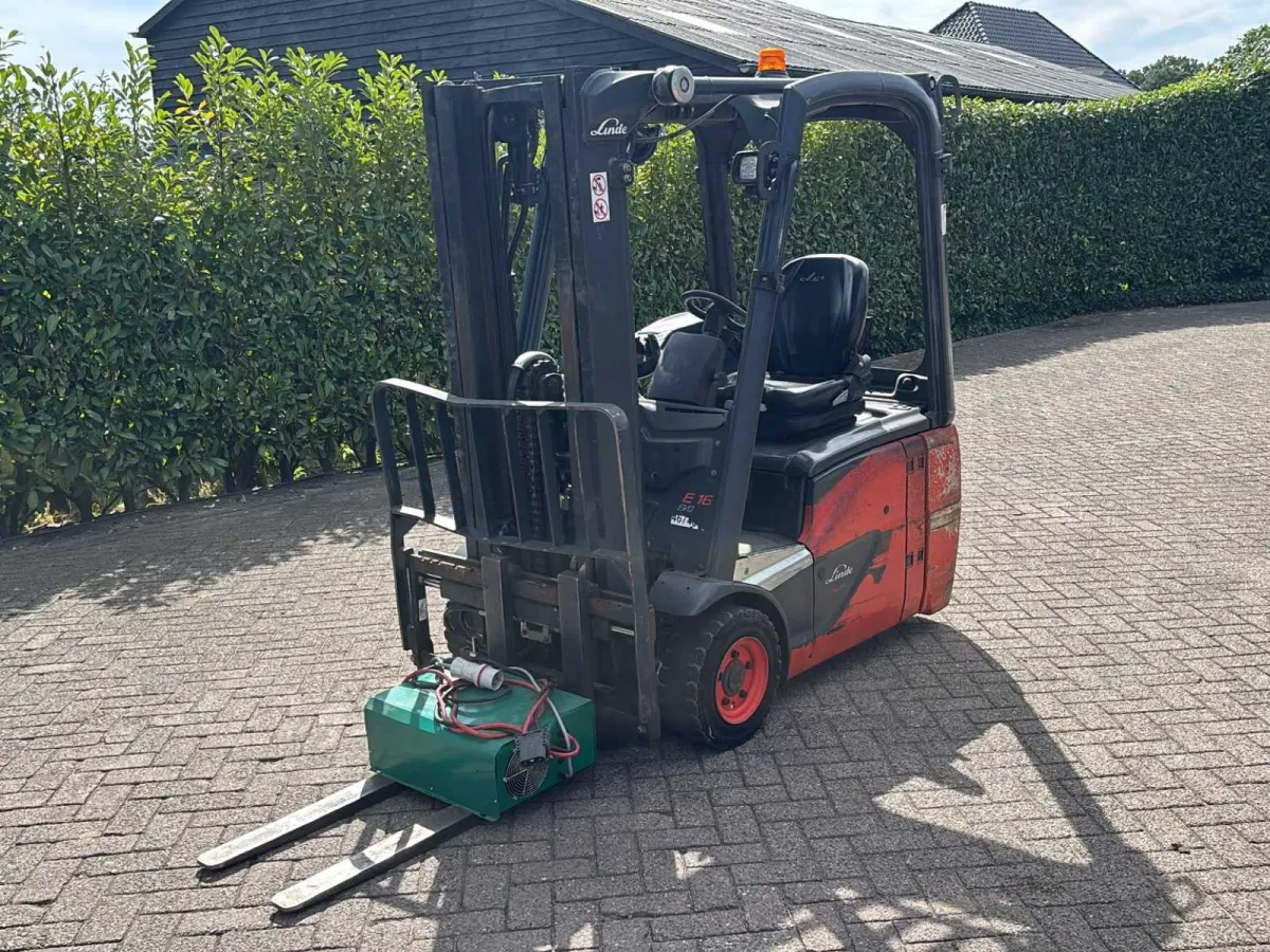2021 Linde E16C-02 Gabelstapler