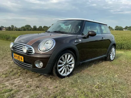 2010er Mini 3-Türer 1,6 Cooper Mayfair Personenwagen – RESALE