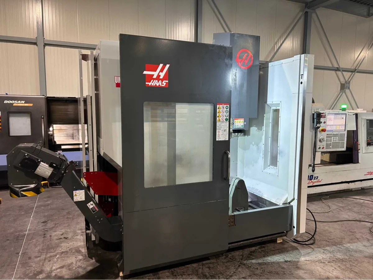 2019 Haas UMC 750SS CNC Universalmaschinenzentrum