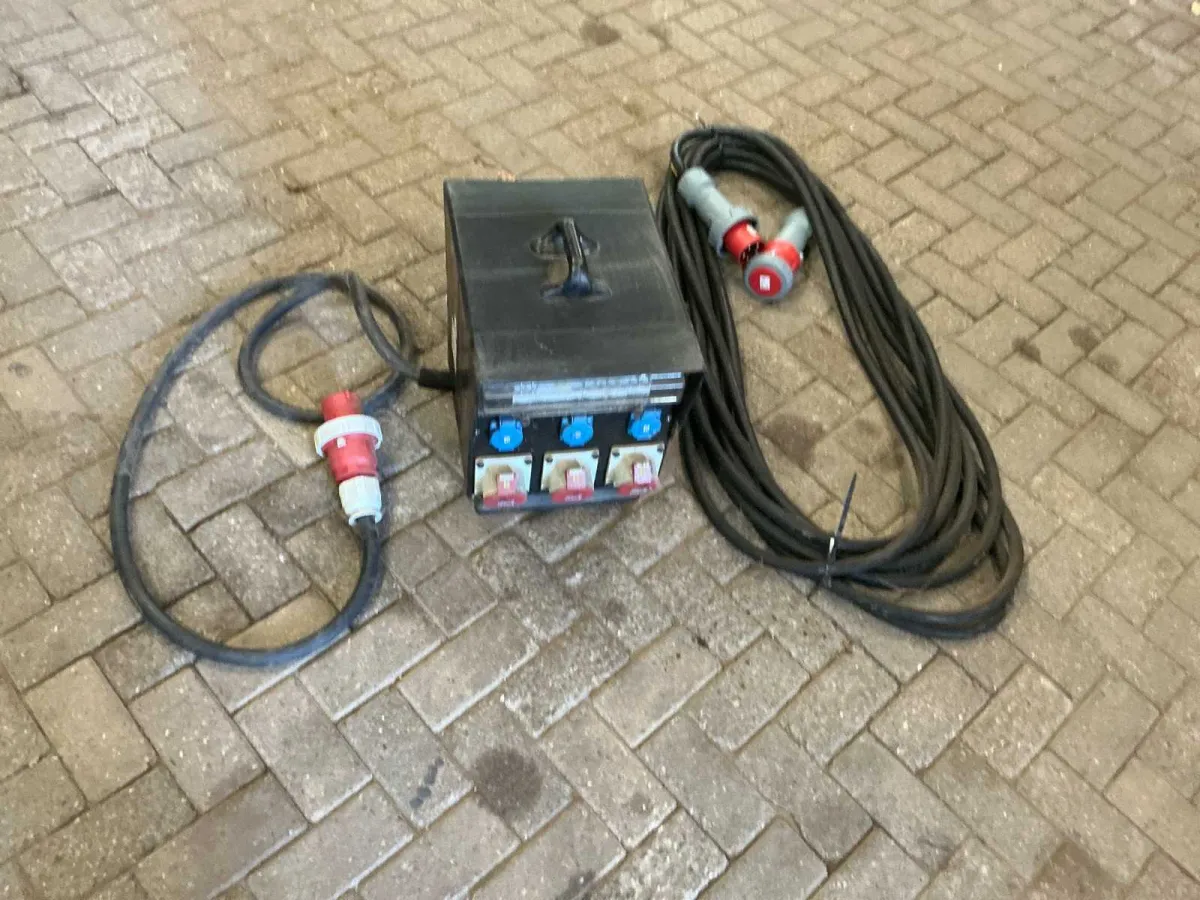 2017 Friand F20 Mobilbau-Stromverteiler 63 A / 400 V mit Stromkabel