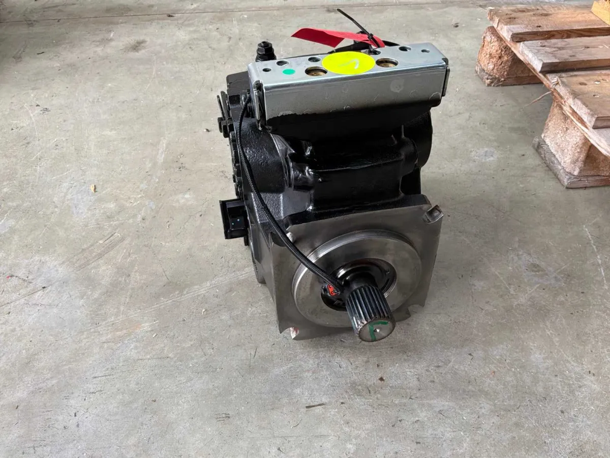 DANFOSS - Verstellpumpe Fahrantrieb H1P130